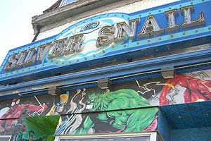 アニメグッズの店