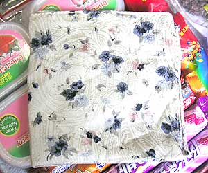 シルクハンカチ